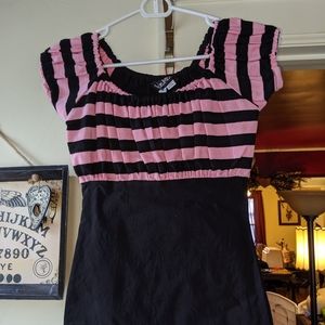 Mode Merr Peasant Top